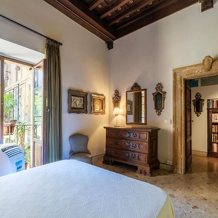 רומא Pantheon Apartment - L'Angolo Nascosto Dei Quadri מראה חיצוני תמונה